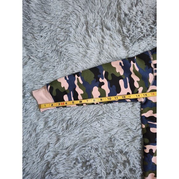 NWT CHAMPION Big Boys All Over Print Camo Signature Fleece Sweatshirt, Size: S-L - Picture 4 of 5